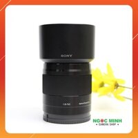 Ống kính Sony E 50mm f1.8 OSS