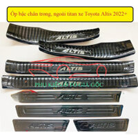 Ốp bậc chân trong, ngoài xe Toyota Altis 2022, 2023, 2024 titan phay xước cao cấp