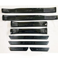 Ốp bậc cửa , chống trầy xước bậc cửa corola ALTIS .2018-2022 mẫu titan  bộ 8 miếng