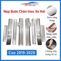 Ốp bậc cửa lên xuống ô tô Suzuki Ciaz 2019-2020 INOX