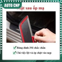 Ốp bậc cửa lên xuống ô tô  Innova 2017-2020 vân cacbon - CNP