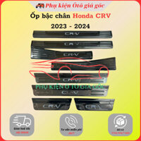 Ốp bậc cửa, nẹp bước chân trong ngoài xe Honda CRV 2023, 2024 titan phay xước cao cấp