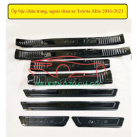 Ốp bậc cửa, nẹp bước chân trong, ngoài xe Toyota Altis 2016-2021 titan cao cấp