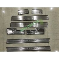 Ốp bậc cửa, nẹp bước chân trong ngoài xe Toyota Vios 2018-2017-2014 INOX chống xước