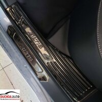 Ốp bậc cửa, nẹp bước chân TOYOTA ALTIS 2022 2023 2024 - chất liệu Titan cao cấp