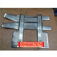 ốp bậc trong ngoài suzuki ertiga
