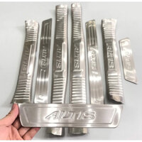 Ốp bậc trong ngoài Toyota Altis 2014-2021 inox chống xước