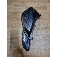 ốp bầu lọc gió cacbon xe PCX đời 2018 -2024