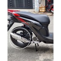 Ốp che pô mạ CROM lắp cho tất cả các phiên bản ( cao cấp, đặc biệt, cá tính ...) xe VISION đời 2021 trở lên.