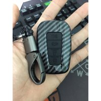 Ốp Chìa Khóa Carbon Xe Toyota Cross 2020 kèm móc khóa