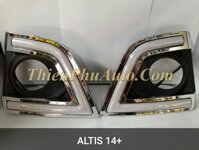 Ốp đèn gầm Toyota Altis 2014 - 2017, có Led ban ngày trắng, có Led xi nhan vàng
