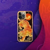 Ốp điện thoại cho iPhone 12 Pro Max mẫu Oai Hùm Nguyệt Dạ thương hiệu La Sonmai