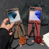 Ốp Điện Thoại Họa Tiết Lichee Nhiều Màu Sắc Cho Galaxy Z Flip5 5G ZFlip5 Zflip6 ZFlip5 Vỏ Chống Sốc Với Di Động Sang Trọng Hoa Ngắn Thắt Lưng