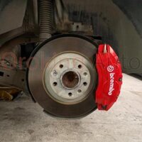 Ốp Heo Dầu Brembo Cho Peugeot 308 Nổi Bật, Thể Hiện Cá Tính Thể Thao