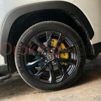 Ốp Heo Dầu Brembo Cho Toyota Altis Nổi Bật, Thể Hiện Cá Tính Thể Thao