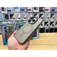 Ốp lưng BENKS nhám viền màu hỗ trợ sạc không dây Iphone 15 Pro, 15 Pro Max cầm chắc tay không bị trơn hàng chính hãng