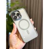 Ốp lưng cứng trong suốt chống ố viền màu chống sốc cho IPhone 15 Pro Max /15 Pro hỗ trợ sạc không dây. Chính hãng FILADA