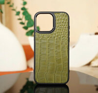 Ốp Lưng Iphone Da Cá Sấu Xanh Mạ Non