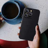 Ốp lưng Nillkin Frosted Shield iPhone 14 Pro Max - hàng chính hãng - Đen
