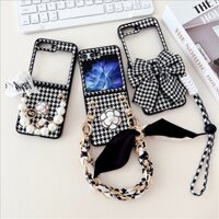 Ốp lưng samsung galaxy z flip 5 camellia kilobyte pearl chain leather fold antiknock cover