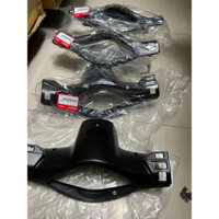 ốp sau tay lái ,nhựa đen bợ cổ sau xe waves 100/wave @100