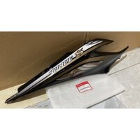 ốp Sườn Bên Phải Wave S110 ( 2013 ) Màu Vàng Đồng Honda (64600K03V10ZA)