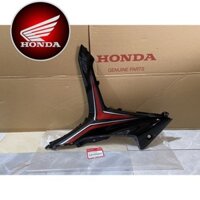 Ốp trung tâm bên phải WAVE RSX 110 2016  xe đĩa nan, cơ nan màu đen tem đỏ *R340C* (64350K90V00ZD)