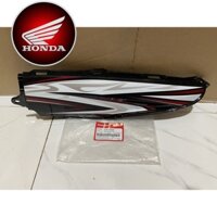 Ốp trung tâm trái Wave RSX 110 năm 2009 màu đen tem đỏ trắng *NHA69P* (64355KWWV00ZA)