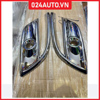 Ốp viền đèn gầm trước xe  Mazda 3 2017-2018-2019 mạ crom