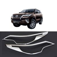 Ốp viền đèn pha bằng mạ chrom dùng cho xe Fortuner, Innova, Xpander, Vios, Ford Ranger
