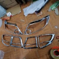 Ốp viền đèn pha, hậu xe Toyota Fortuner 2012- 2015 mạ crom cao cấp,  - 4 ốp đèn hậu