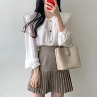 (ORDER- Sẵn CV S) Áo sơ mi trắng cổ bẻ cánh sen công sở Hàn Quốc điệu đà+ Chân váy cạp cao xòe xếp ly