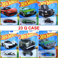 Original Hot Wheels xe 1/64 Juguetes bé trai đồ chơi trẻ em Diecast 23 Q Case Lincoln Continental Porsche Turbo Barbie C