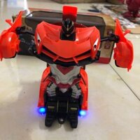 Oto điều khiển từ xa biến hình robot