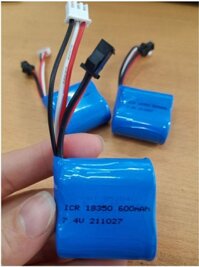 P54 pin 7.4V 600mah chân SM dùng cho tàu 961/961 UDI001 H1002
