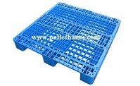 Pallet nhựa cũ KT : 1300x1100x150 mm