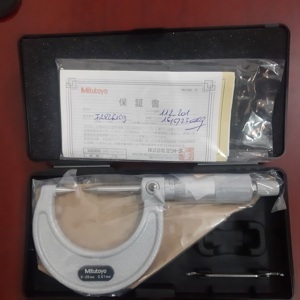 Panme đo ngoài cơ khí đầu nhọn Mitutoyo 112-201