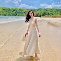 Pass đầm của Clothes bar 600K lúc mua 980K mặc đi tiệc biển 1 lần chụp hình còn mới 99.99%.đầm rất tôn dáng chất xịn đẹp