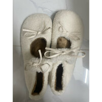 pass giày lông búp bê