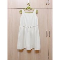 Pass váy trắng babydoll