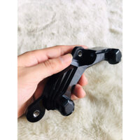 Pát Trước Exciter xe Ex135, Sirius Heo dầu (50A) lỗ trụ 10mm khoảng cách 2 lỗ trụ 100mm [ màu đen]