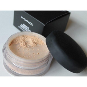 Phấn bột MAC Mineralize Foundation