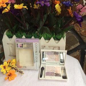 Phấn mắt Coffret D'or 3D Gradation Eyes