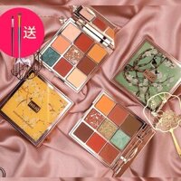 Phấn mắt nhũ xinh xắn