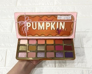 Phấn mắt spice me up eye shadow palette city color