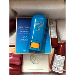Phấn nền chống nắng dạng thỏi Shiseido Uv Protective Stick Foundation