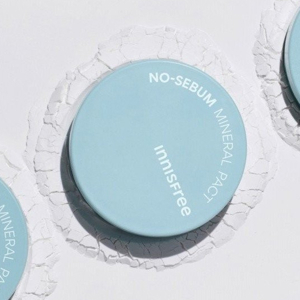 Phấn phủ Innisfree No Sebum Mineral Pact