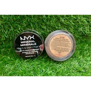 Phấn phủ NYX Mineral Finishing Powder