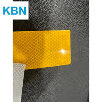 Phản quang làm biển bảo giao thông, decal phản quang, giấy phản quang tổ ong màu vàng ( 1m x 1.2m)