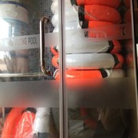 Phao cứu hộ bể bơi - Phao Xốp cứu hộ bể bơi